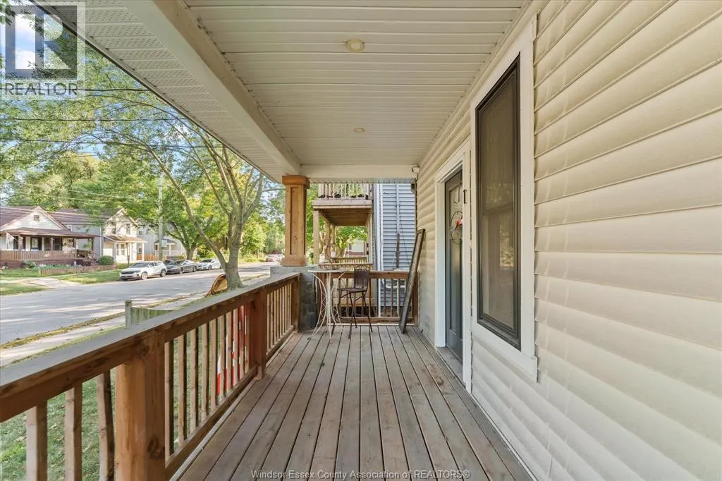 3222 PETER STREET
