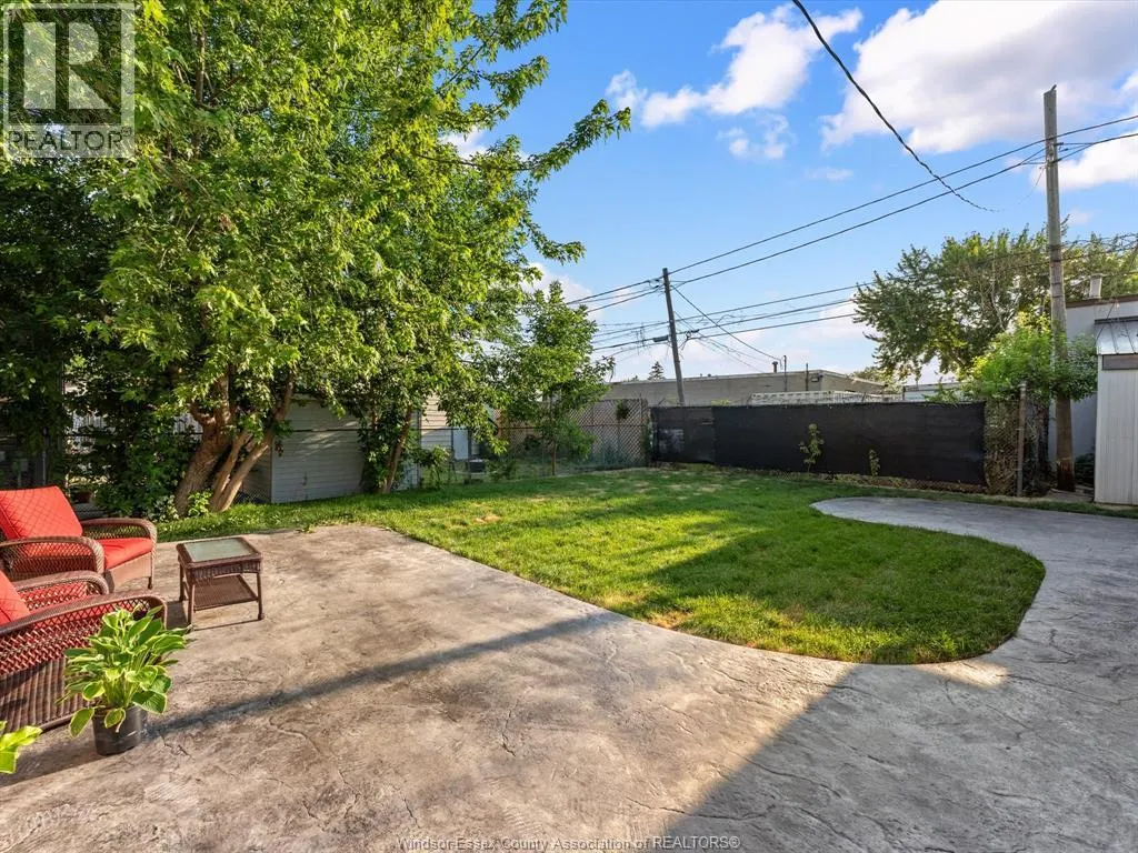 2738 CHANDLER ROAD