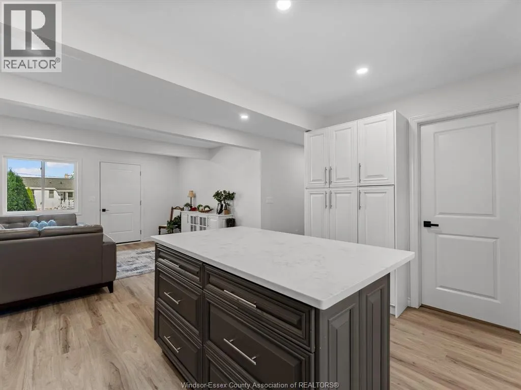 2738 CHANDLER ROAD