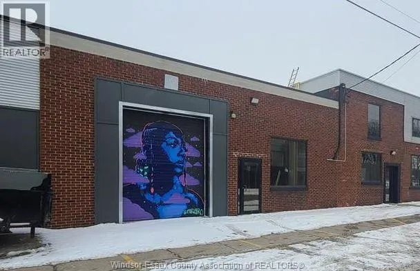 400 ERIE STREET East Unit# 2
