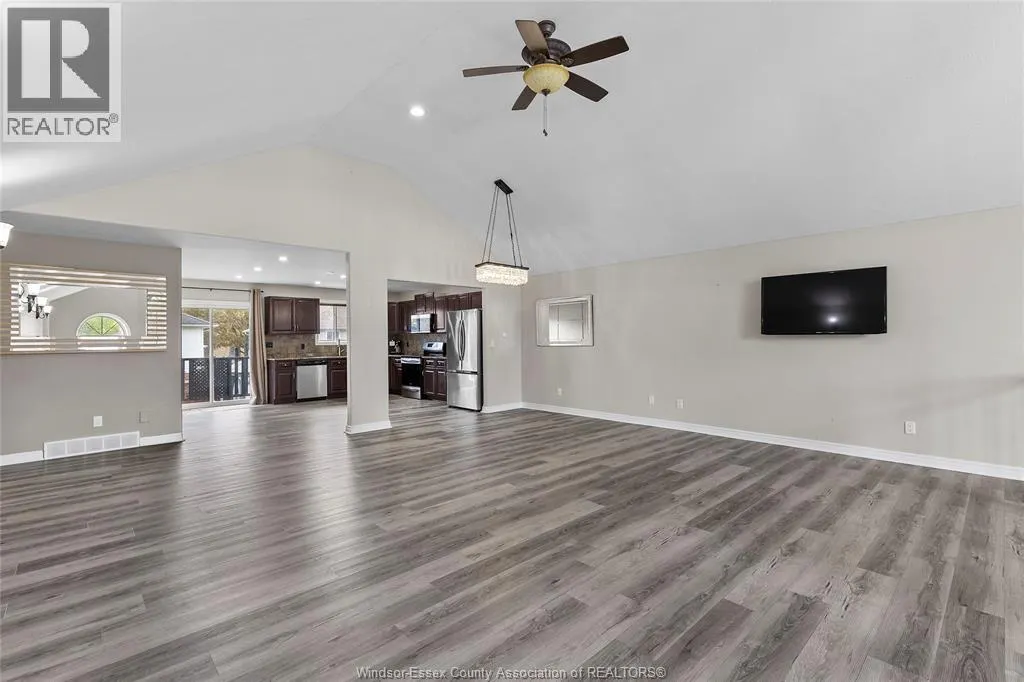 1535 MAPLE AVENUE Unit# UPPER
