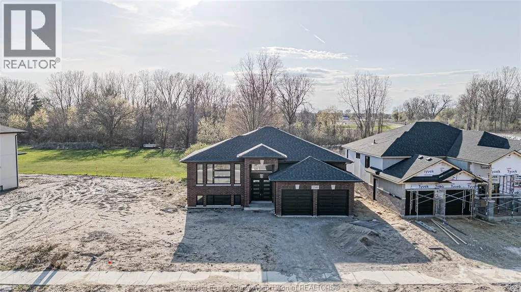 4418 BELMONT