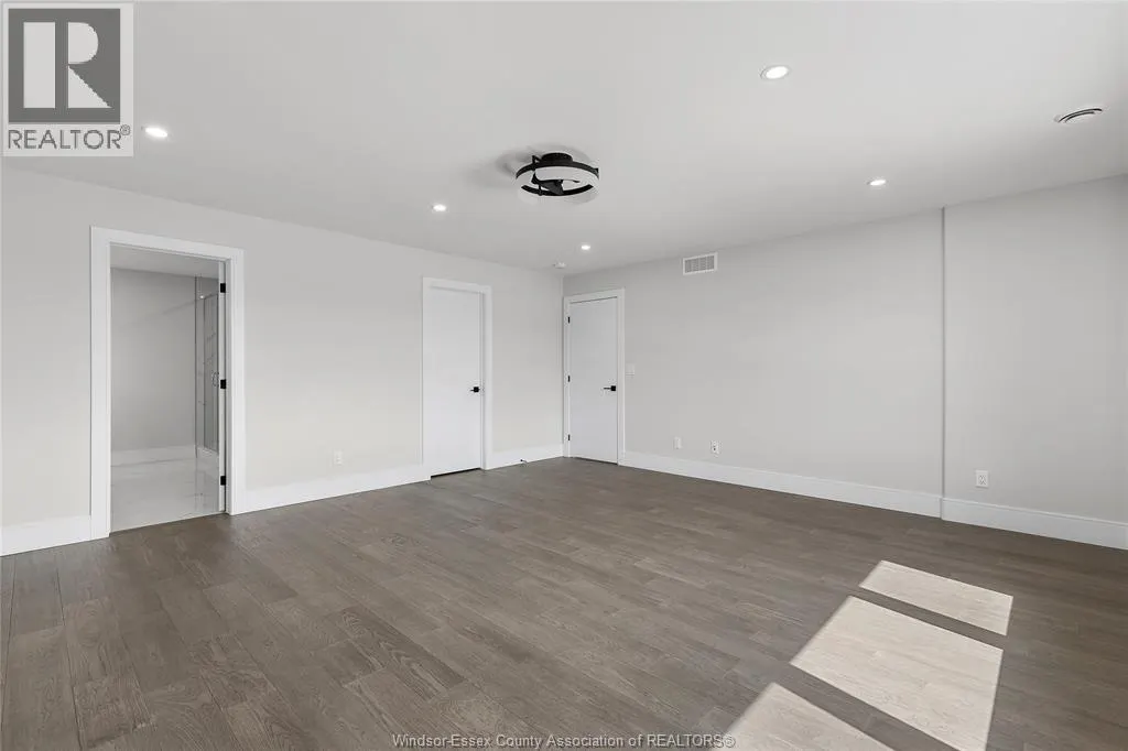 78 NOBLE COURT