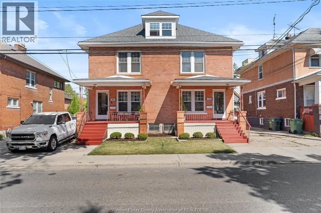 1038-1042 PELISSIER STREET