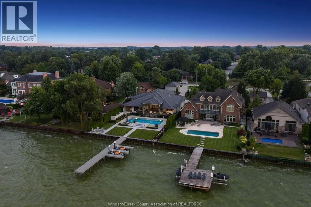 264 ELMGROVE DRIVE