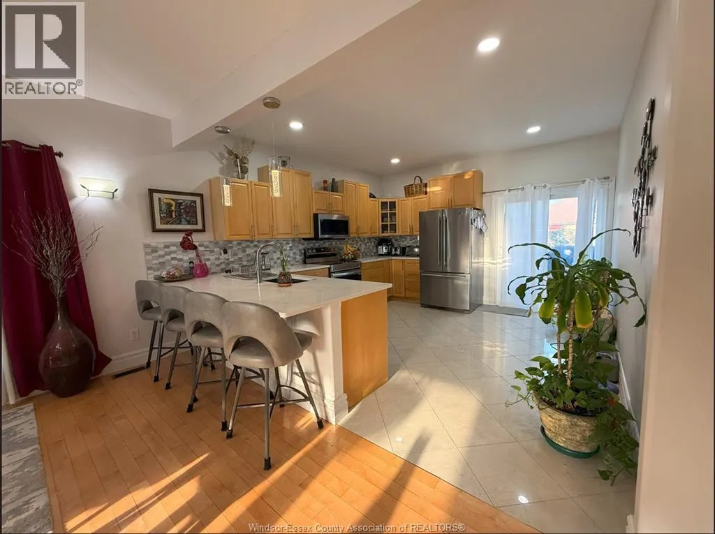 4892 BARCELONA CRESCENT