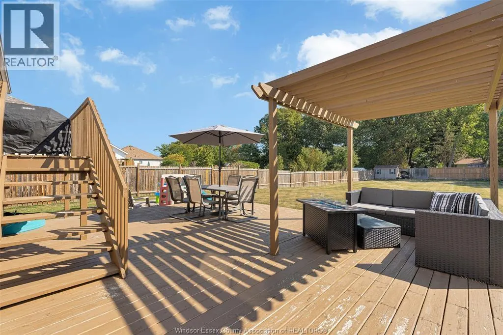 262 COLUMBUS DRIVE
