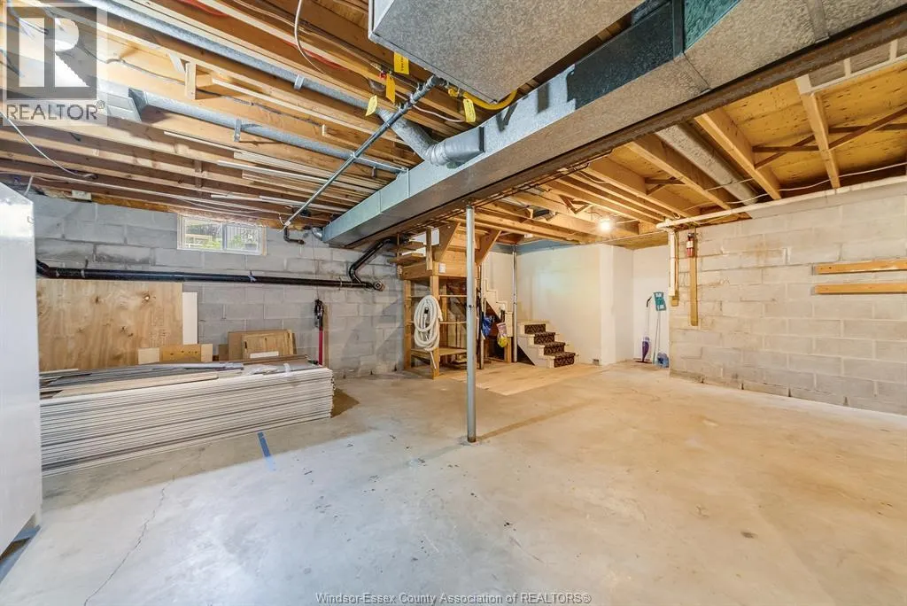 123 DAHINDA DRIVE