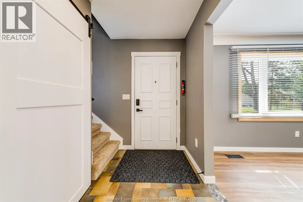 123 DAHINDA DRIVE