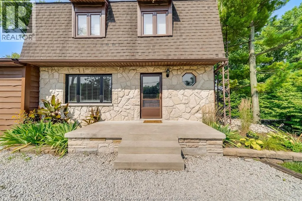 123 DAHINDA DRIVE