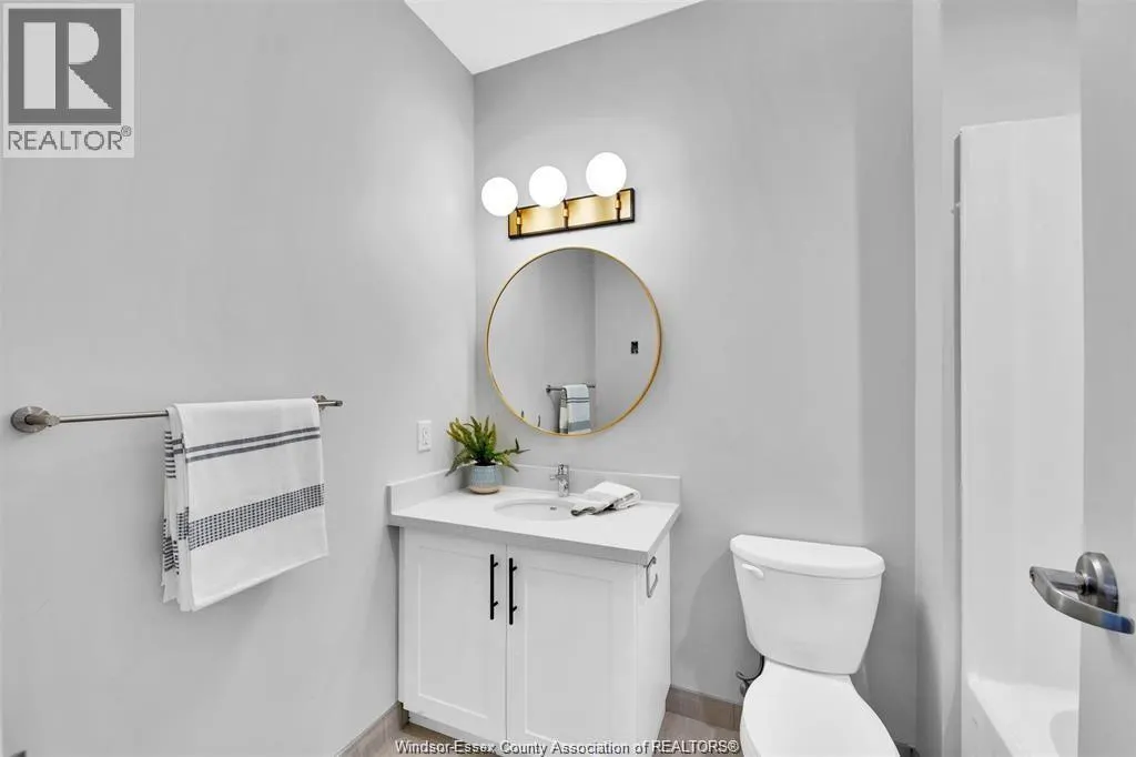 11941 TECUMSEH ROAD East Unit# 205