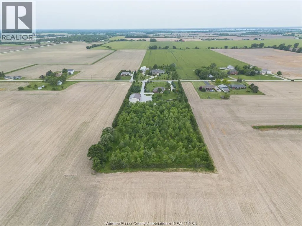 5569 CONCESSION RD 5 North