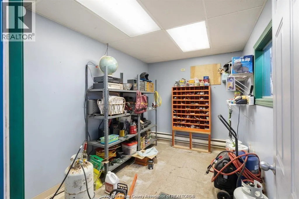 5569 CONCESSION RD 5 North