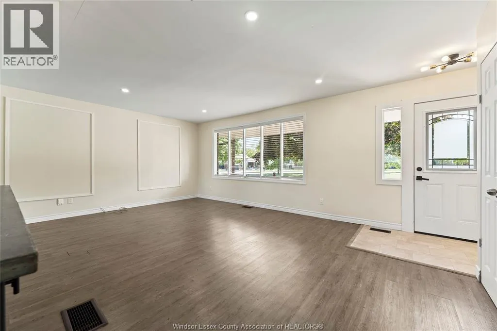 6 Sunset PLACE