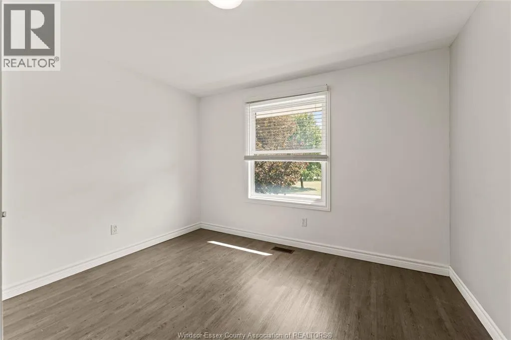 6 Sunset PLACE