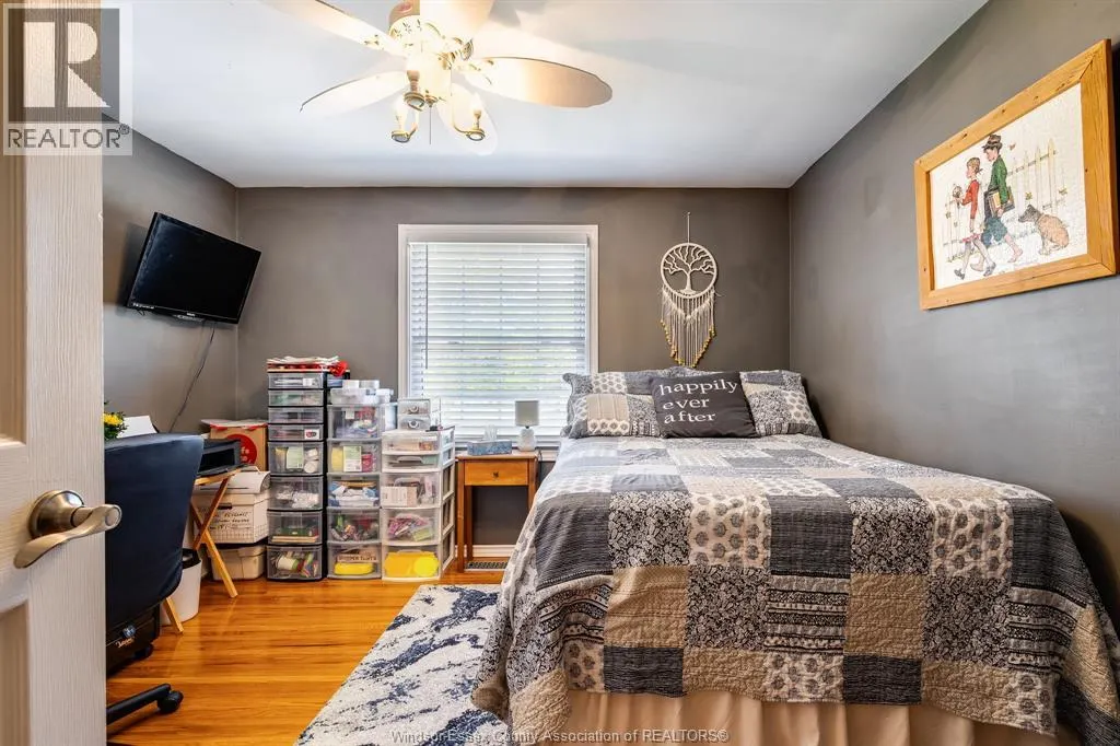 25 SUNSET PLACE