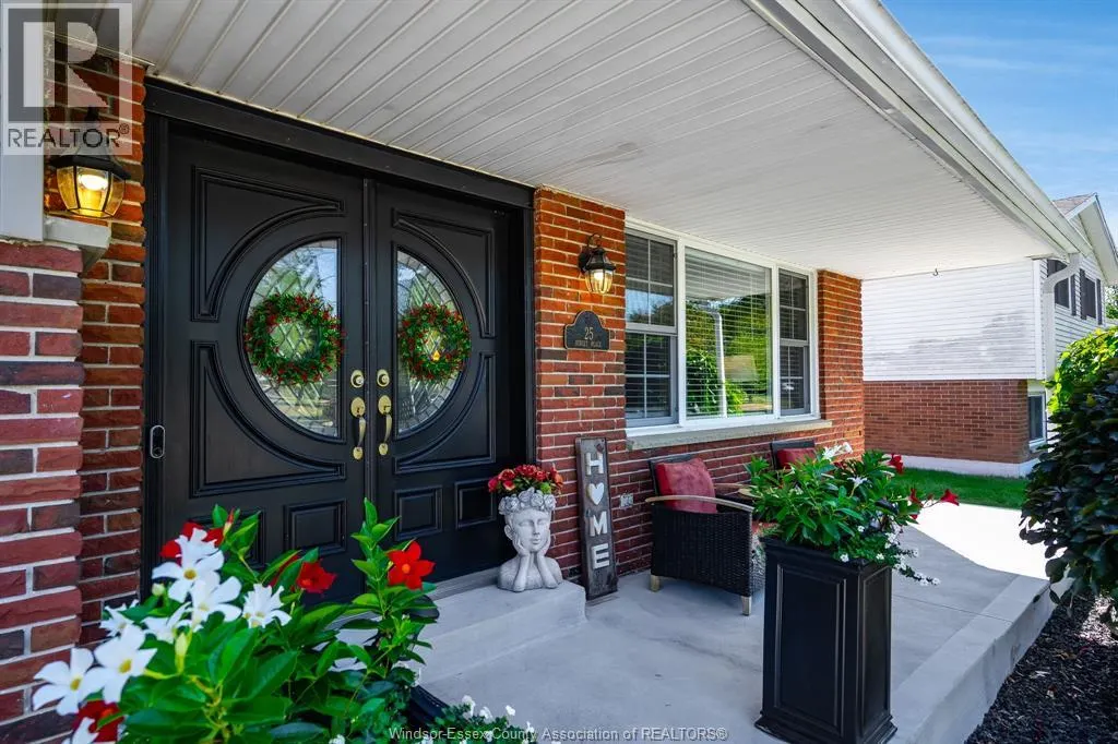 25 SUNSET PLACE