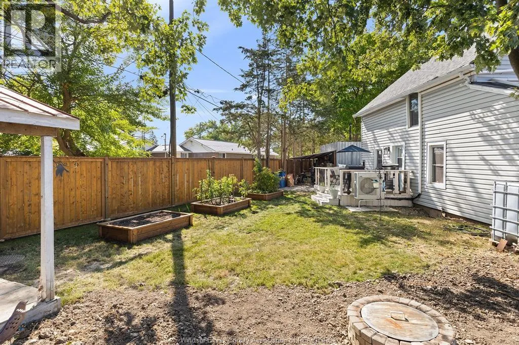 19 BOND AVENUE