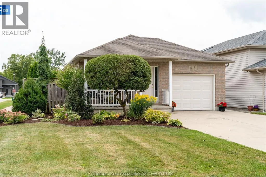 2 Frobisher COURT