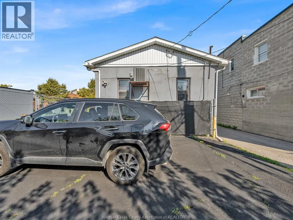 1145 ERIE
