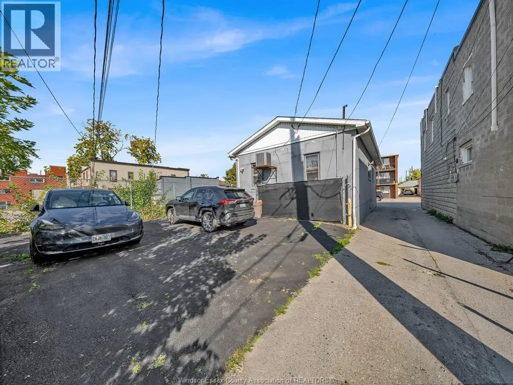 1145 ERIE