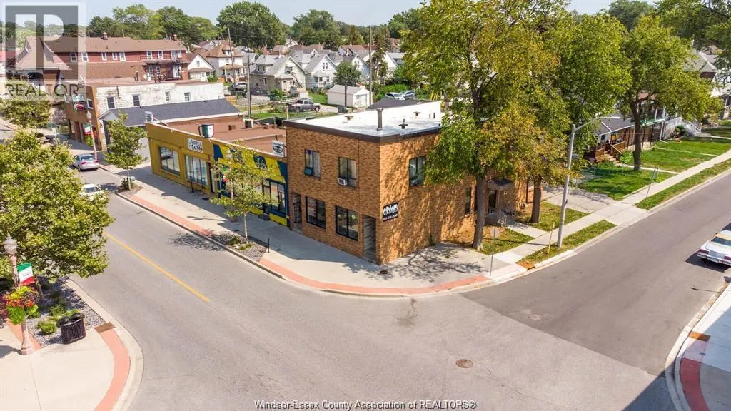 1101 ERIE STREET East