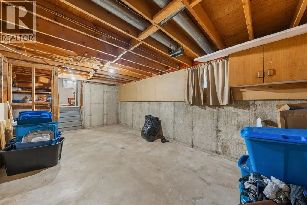 711 Frost COURT
