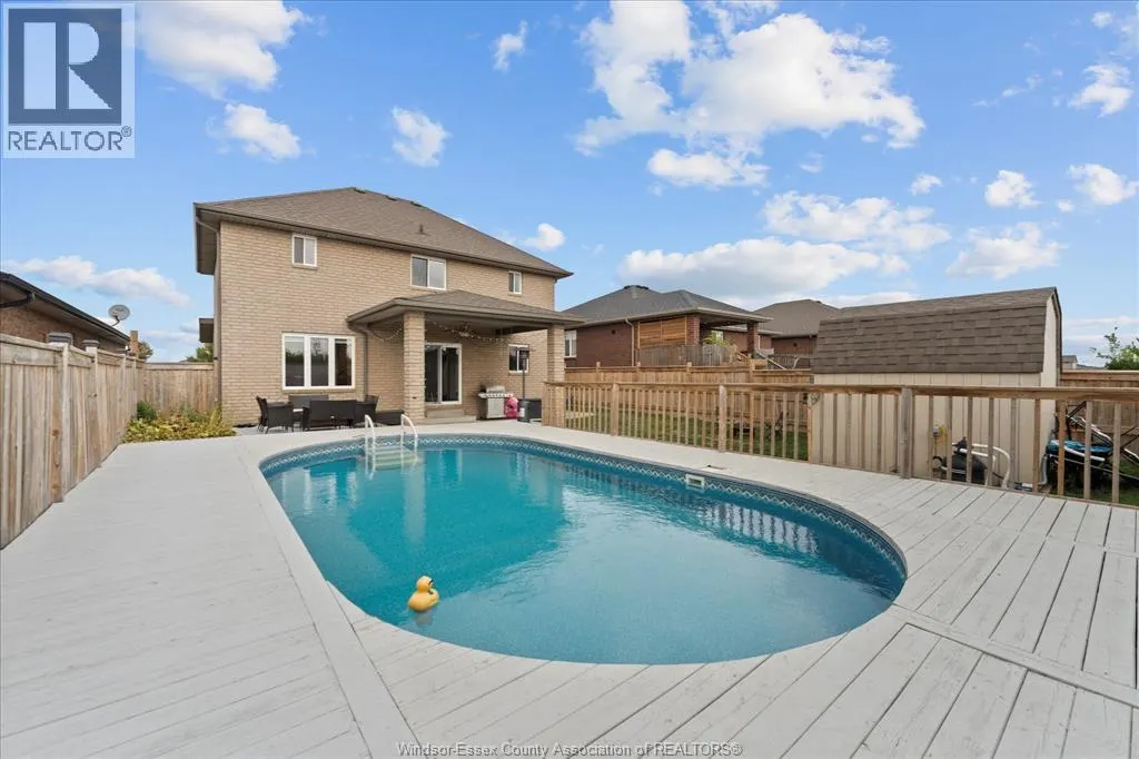 1033 ASPEN RIDGE CRESCENT