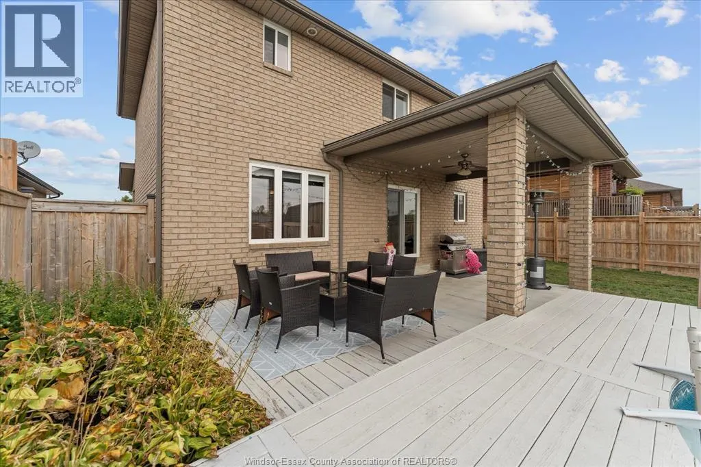 1033 ASPEN RIDGE CRESCENT
