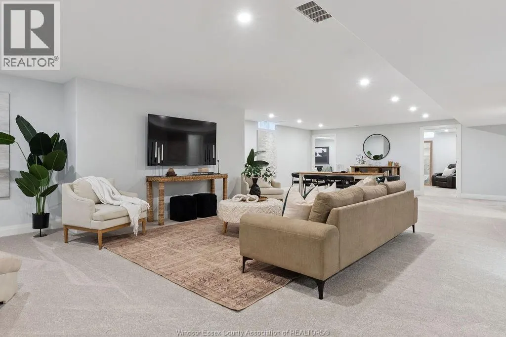 1456 MULLINS DRIVE