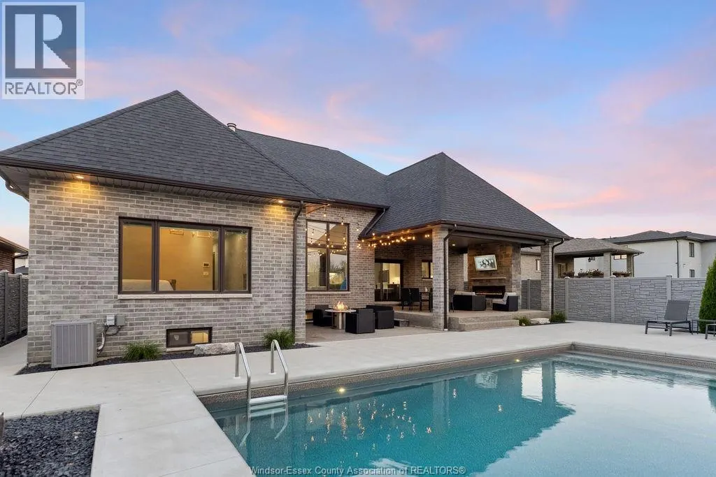 1456 MULLINS DRIVE