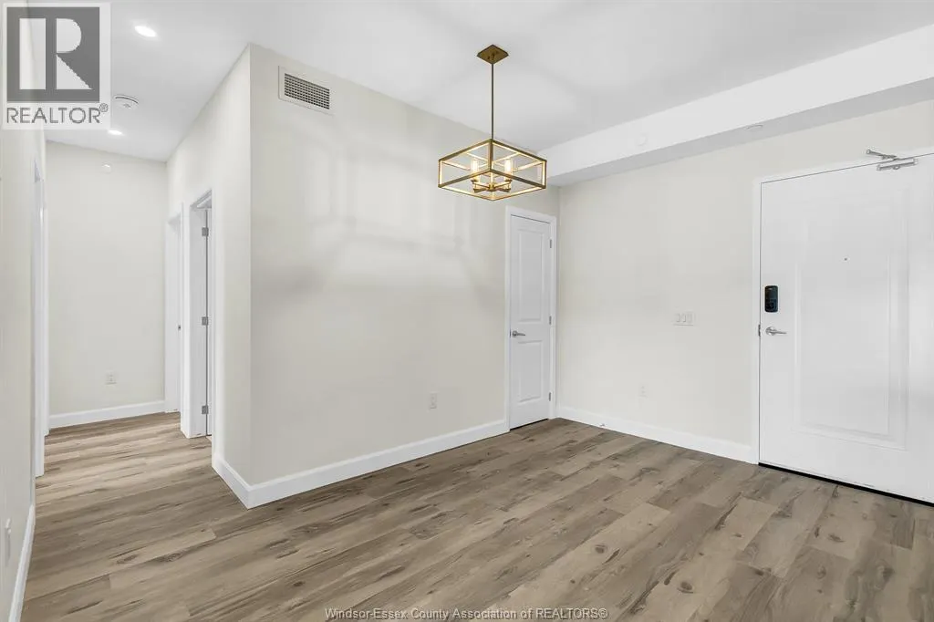 1740 Sprucewood Unit# 201
