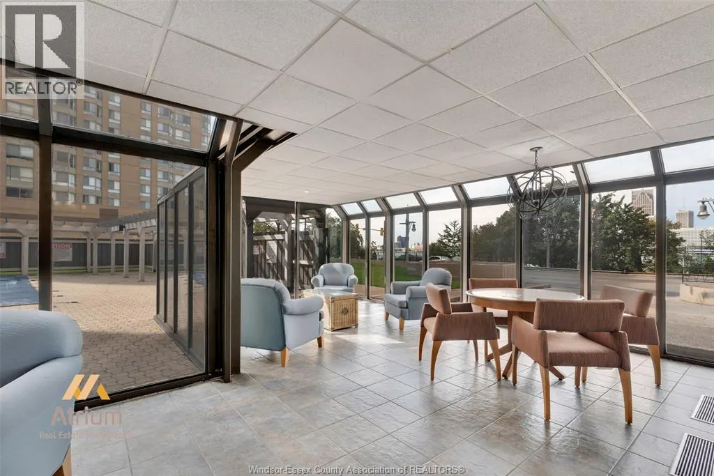 111 RIVERSIDE DRIVE East Unit# 601
