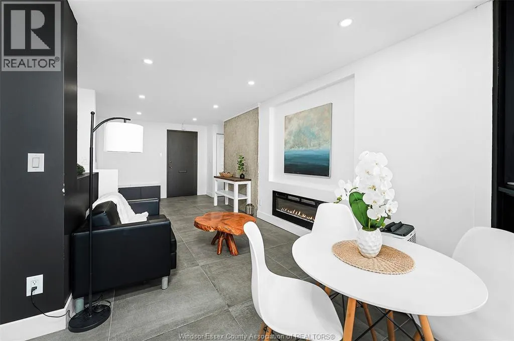 111 RIVERSIDE DRIVE East Unit# 601