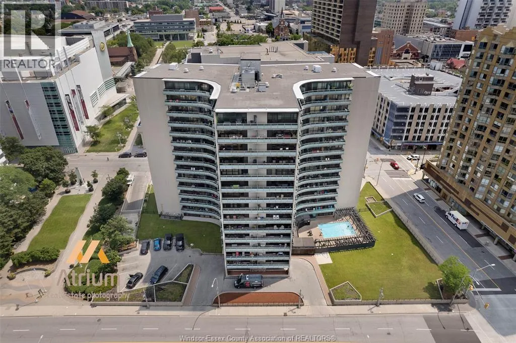 111 RIVERSIDE DRIVE East Unit# 601
