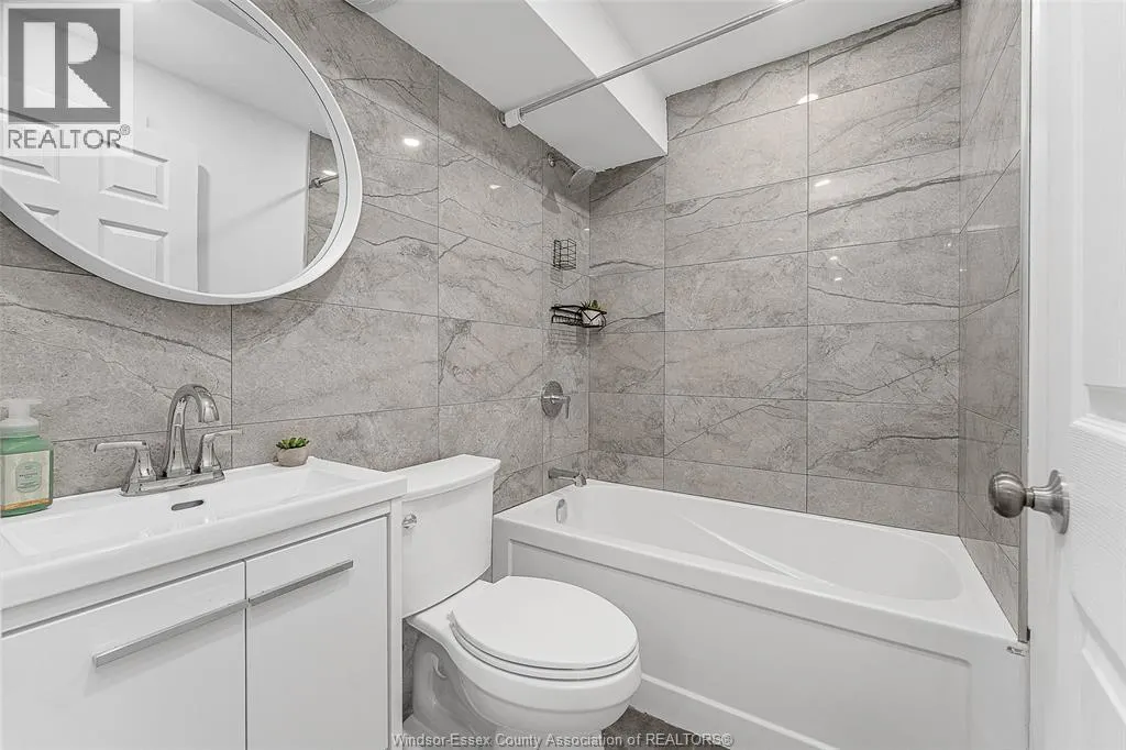 111 RIVERSIDE DRIVE East Unit# 601
