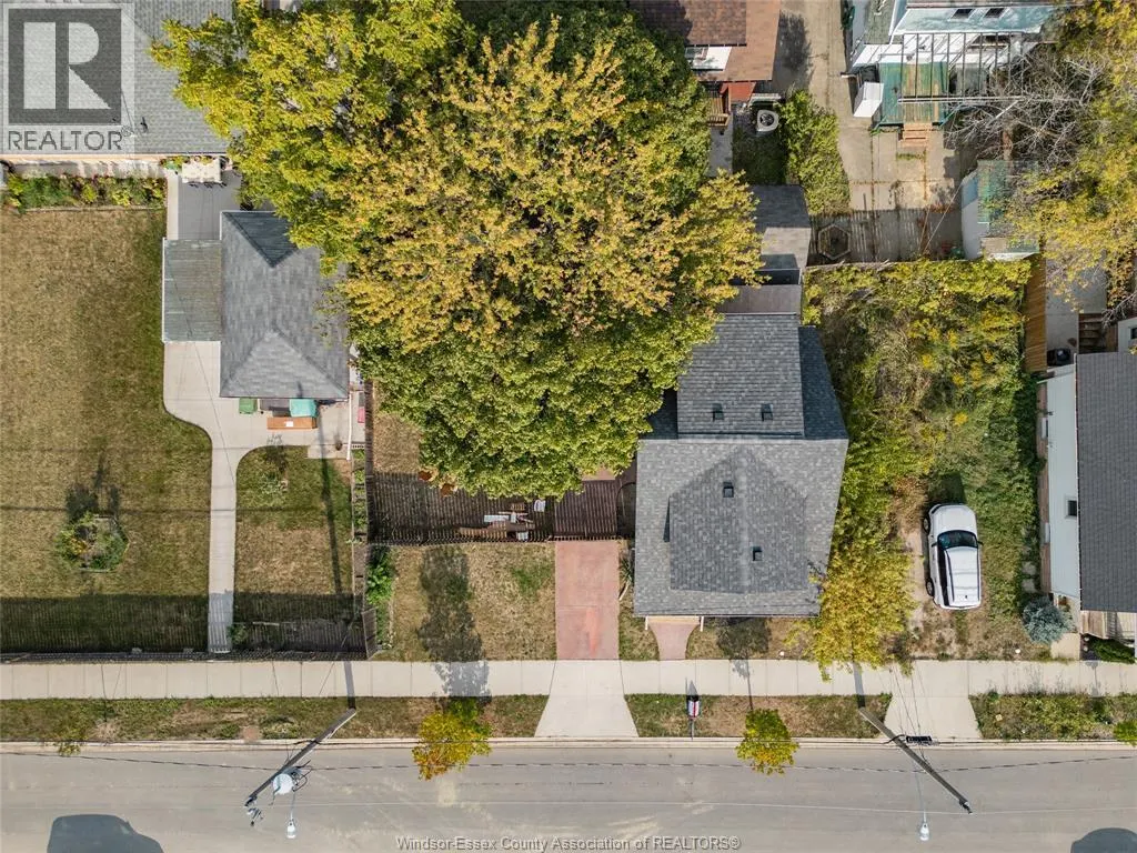 936 ARTHUR ROAD