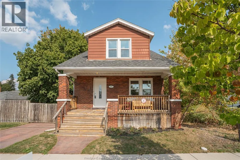 936 ARTHUR ROAD