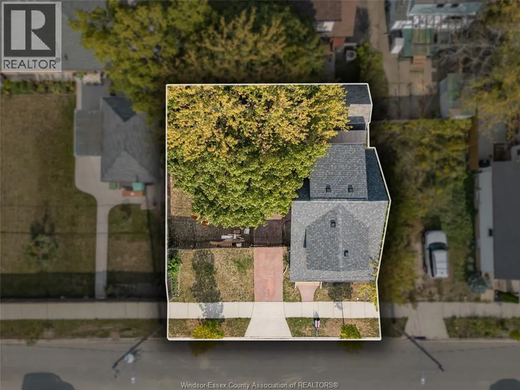 936 ARTHUR ROAD