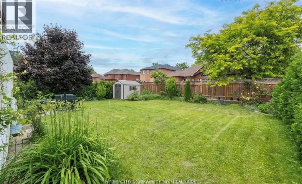 4316 GOLFCOURSE CRESCENT Unit# UPPER