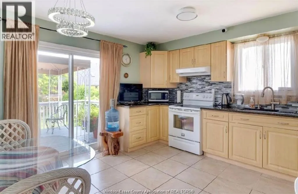 4316 GOLFCOURSE CRESCENT Unit# UPPER