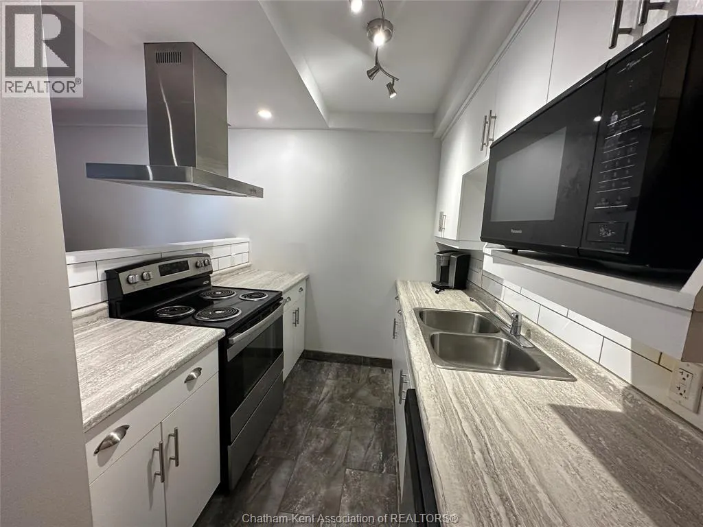 200 Emma STREET Unit# 5