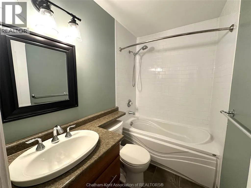 200 Emma STREET Unit# 10