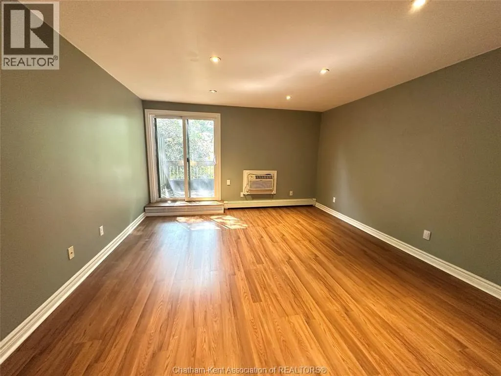 200 Emma STREET Unit# 10