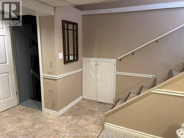 38 blythwood CRESCENT