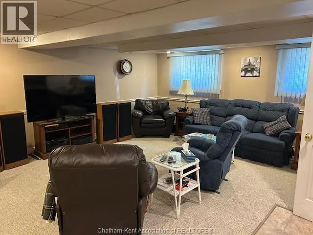 38 blythwood CRESCENT