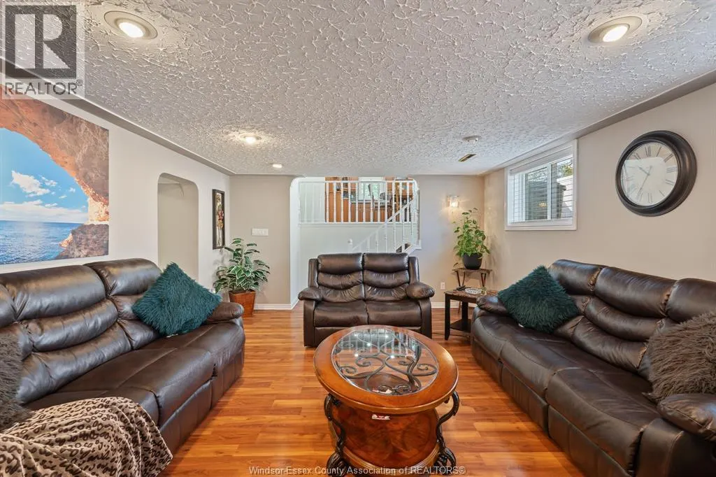 10430 MULBERRY ROAD