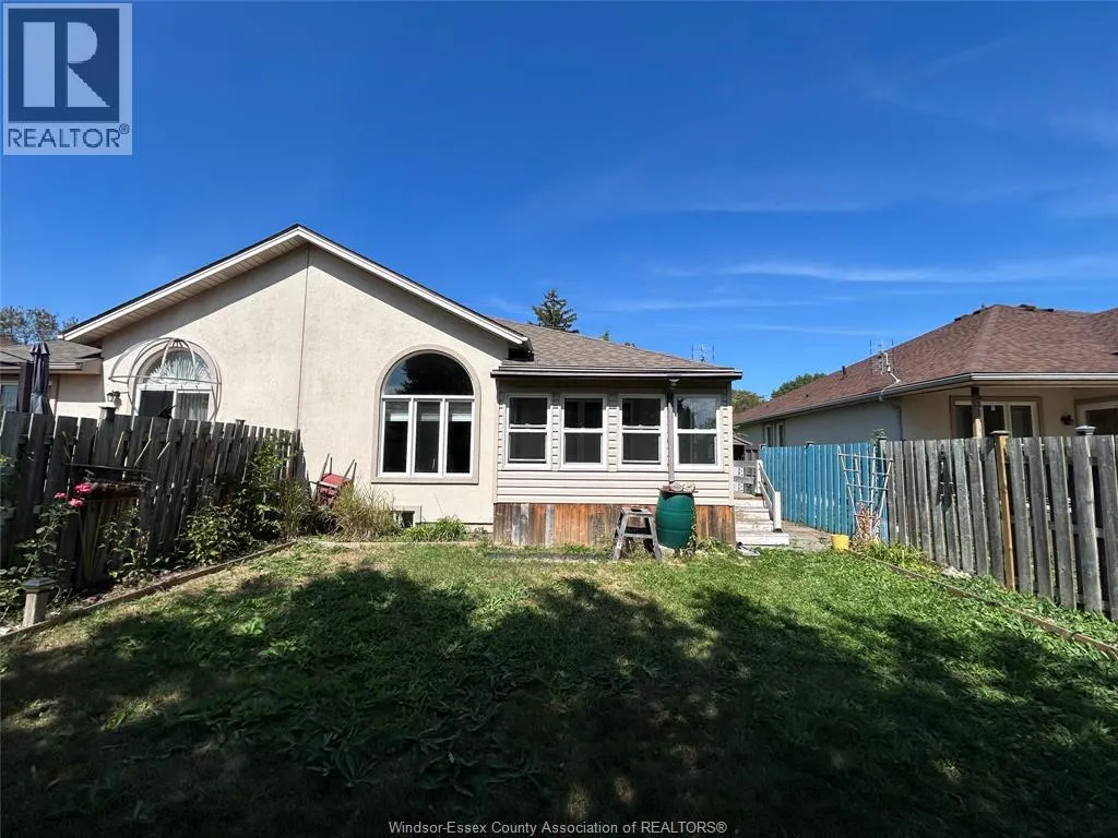 847 COUSINEAU ROAD