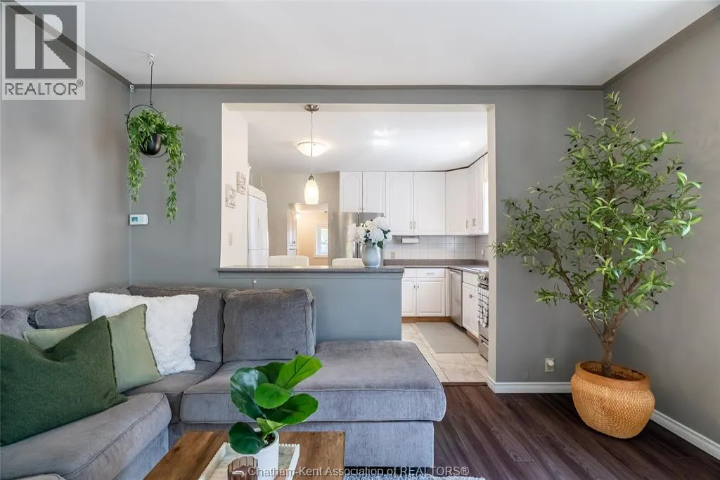 1424 Arthur ROAD