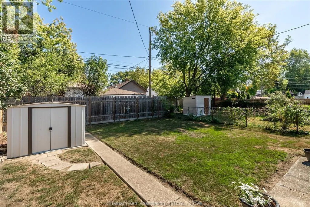 1424 Arthur ROAD